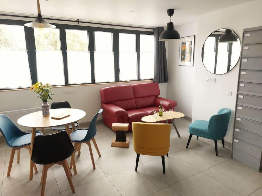 Le Cormoran Emplacement Ideal, Moderne Tres Equipe Thury-Harcourt-le-Hom Exterior photo