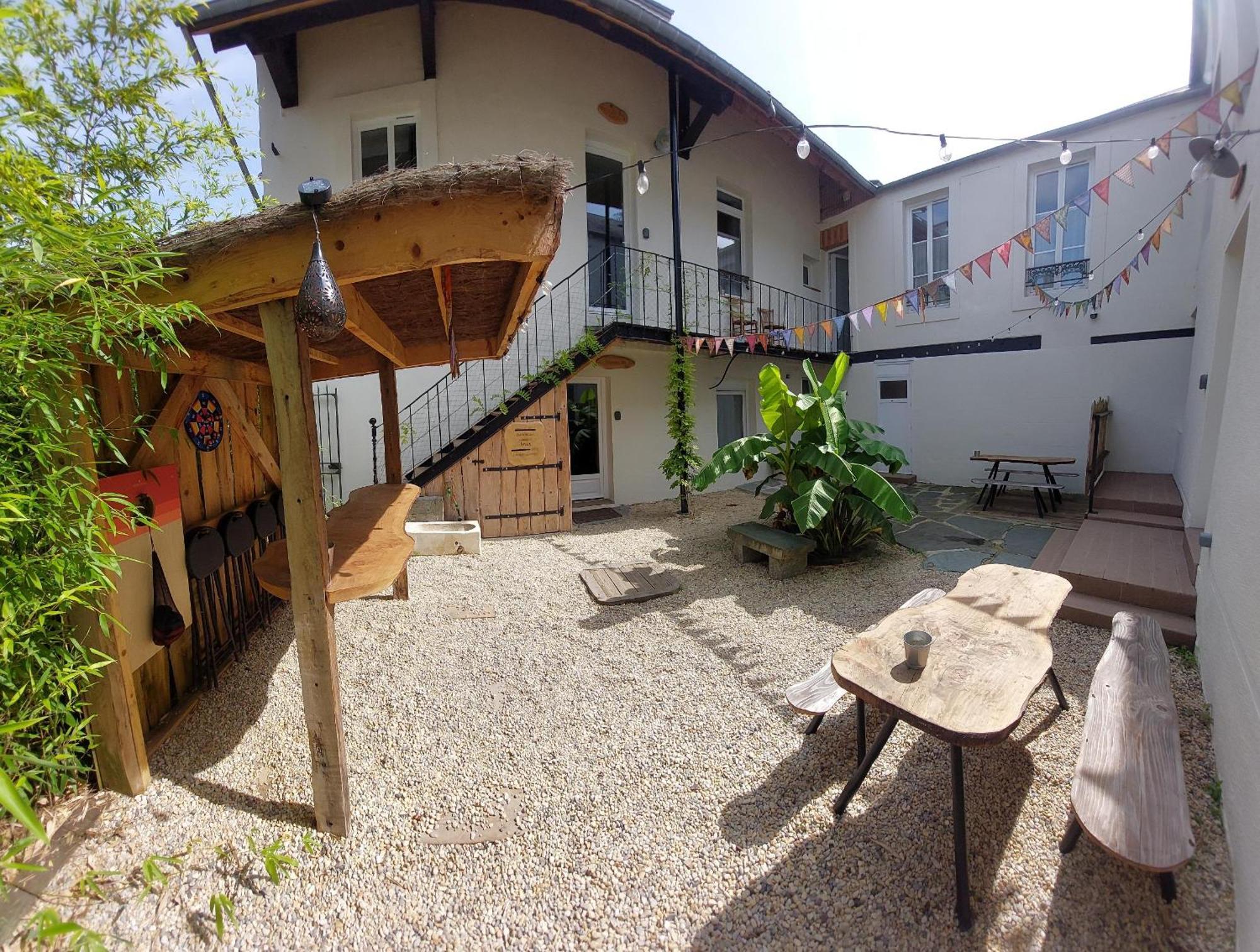 Le Cormoran Emplacement Ideal, Moderne Tres Equipe Thury-Harcourt-le-Hom Exterior photo